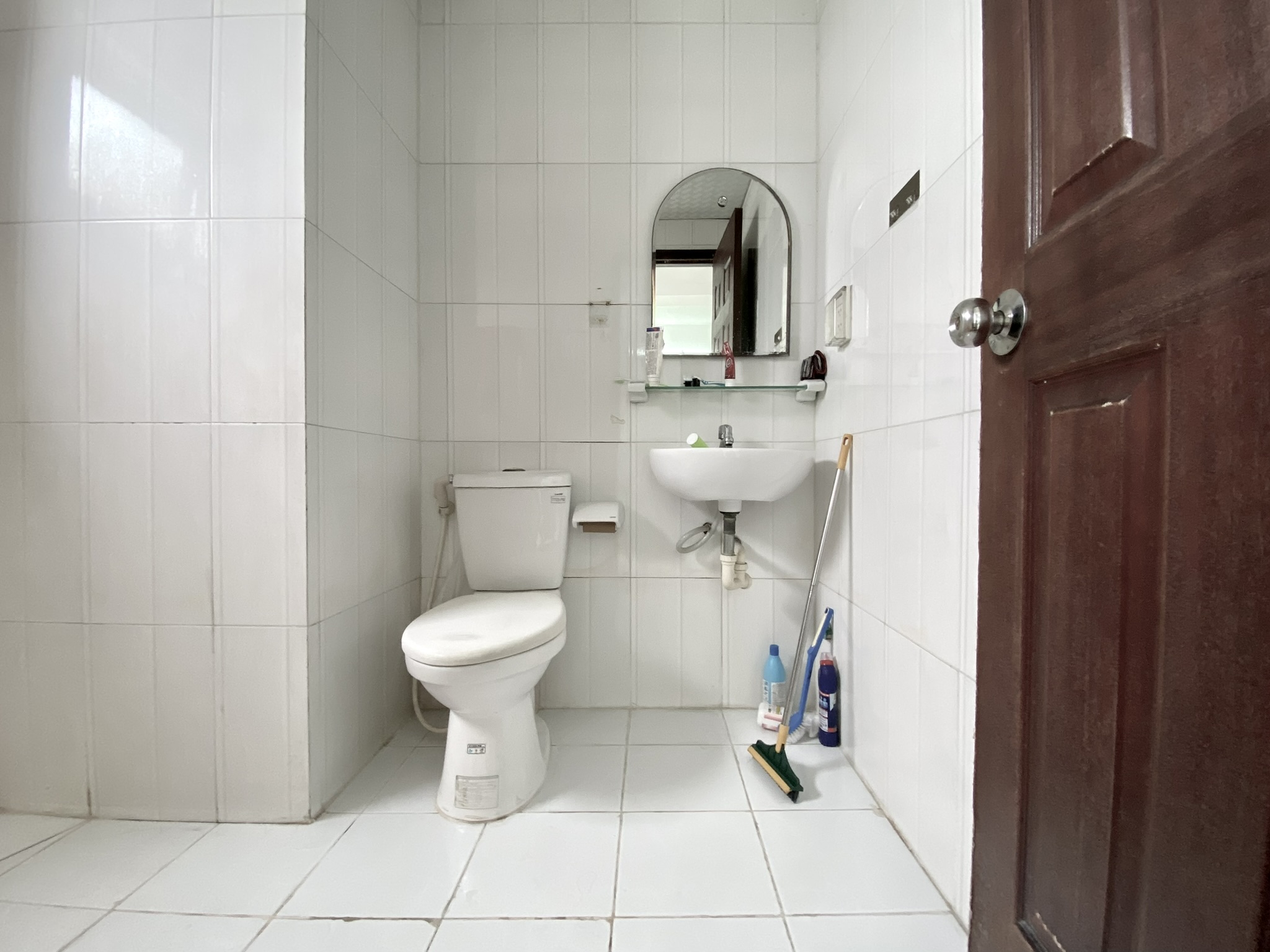 Toilet phòng ngủ chính